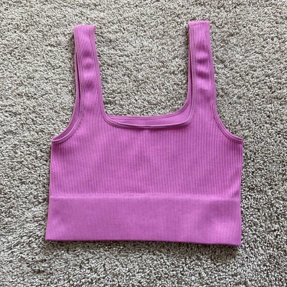 Zenana โข Pink Square Neck Ribbed Seamless Crop Tank. - Picture 3 of 8